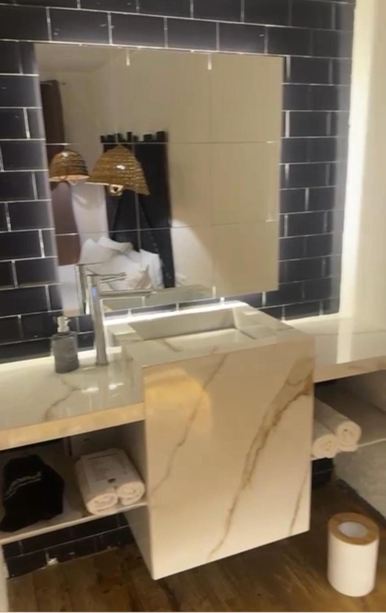 Paiise Hotels Sant Francesc de s'Estany Экстерьер фото