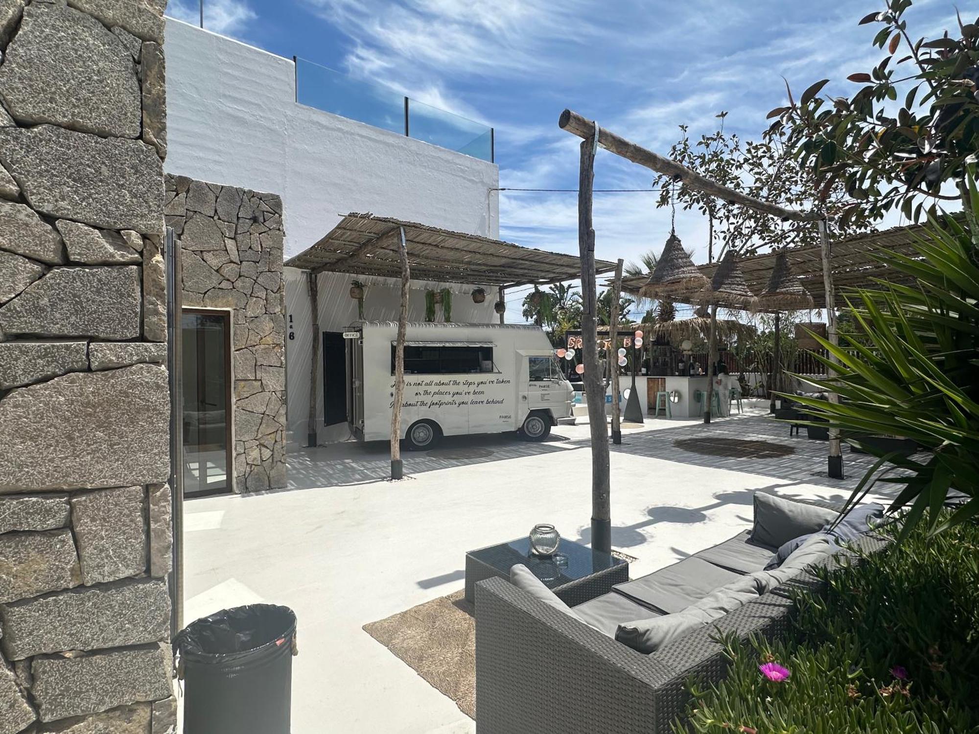 Paiise Hotels Sant Francesc de s'Estany Экстерьер фото