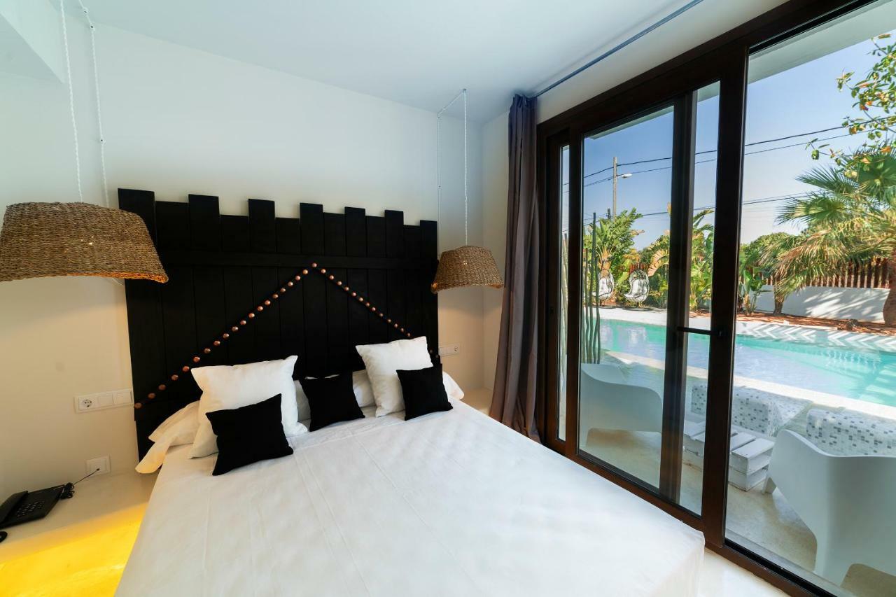 Paiise Hotels Sant Francesc de s'Estany Экстерьер фото
