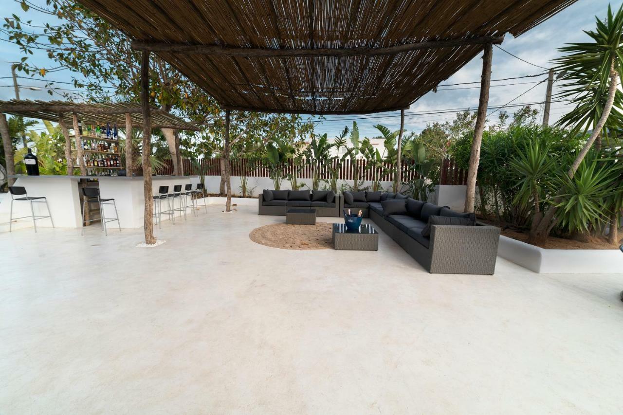 Paiise Hotels Sant Francesc de s'Estany Экстерьер фото