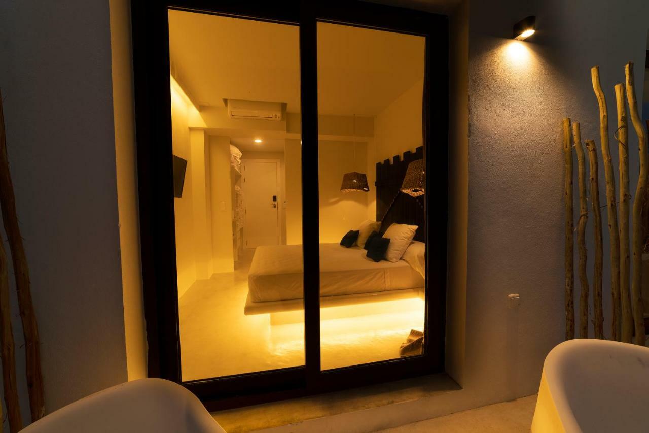 Paiise Hotels Sant Francesc de s'Estany Экстерьер фото